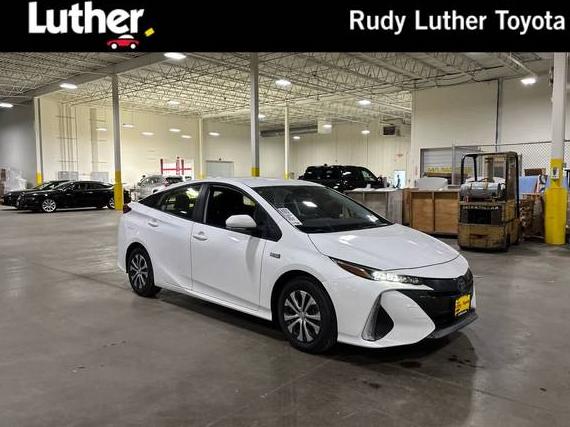 TOYOTA PRIUS PRIME 2022 JTDKAMFP9N3212080 image